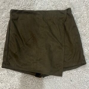 Hayden Forest Green Skort